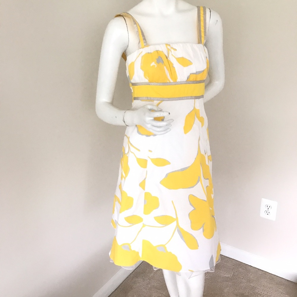 Yellow and White Floral Sleeveless Special Occassion Dress